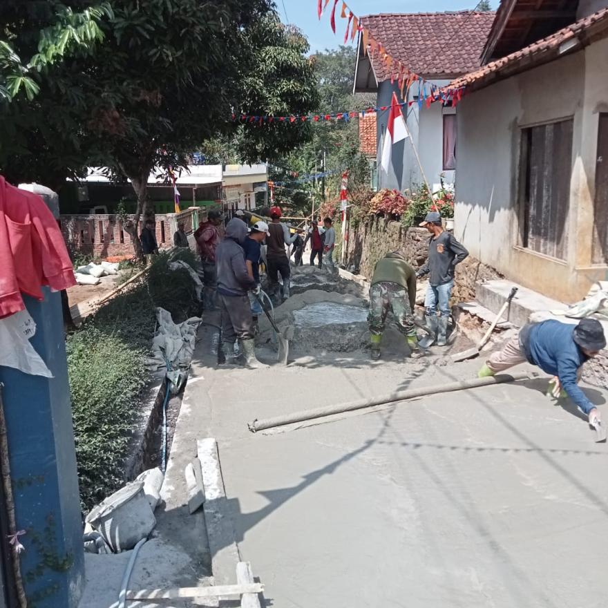 PENGERASAN JALAN DESA DARI DANA DESA TAHUN ANGGARAN 2022